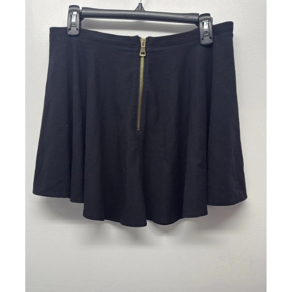 Victoria's Secret Sexy Black Skirt‎ Gold Zipper Skater Mini skirt Size 6 #21